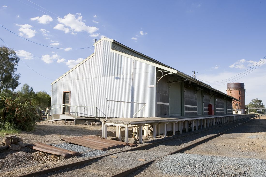 Wangaratta Train Station & Rail Yards
